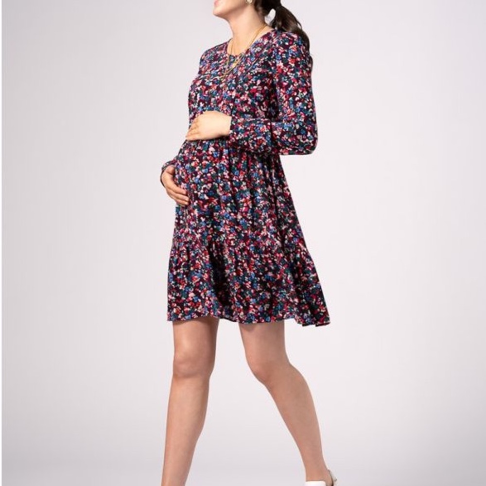 Seraphine Floral Tiered Maternity & Nursing
Dress size 12. New (no tags)